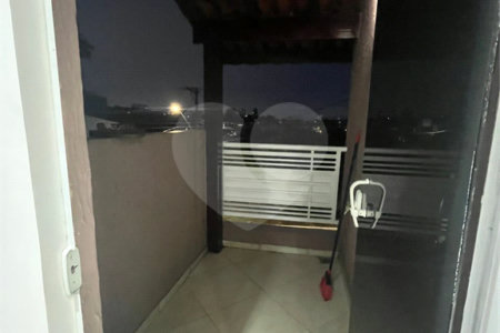 Sobrado à venda com 2 quartos, sendo 1 suíte, em Vila Ré, São Paulo, SP