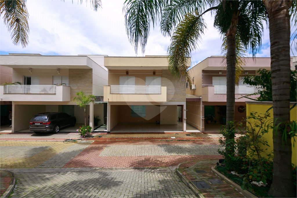 Casa à venda com 4 suítes no condomínio Bellagio, São Paulo - SP