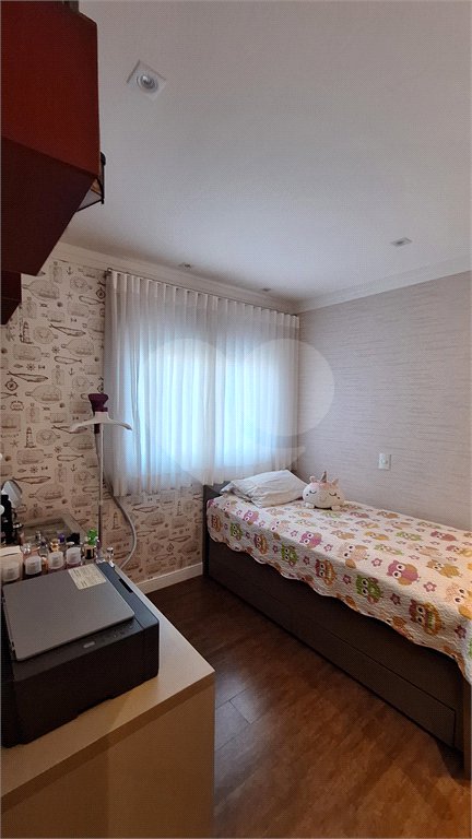 Apartamento à venda com 3 quartos, sendo 1 suíte,  em Vila Leonor, São Paulo, SP