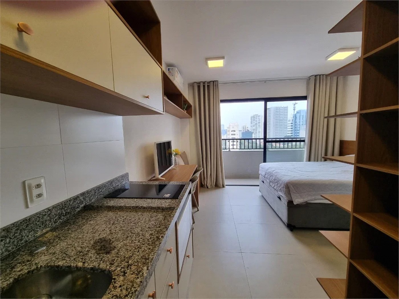 Apartamento à venda ou para alugar com 1 quarto em Pinheiros, São Paulo, SP