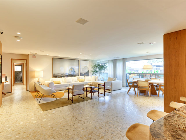 Duplex à venda com 4 suítes em Panamby, São Paulo, SP