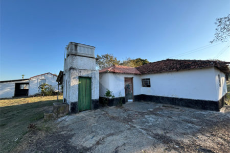 Sítio à venda com 3 quartos, sendo 1 suíte,  em Canta Galo, Itapetininga, SP