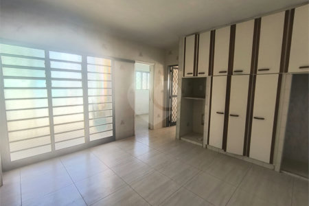 Casa à venda com 3 quartos, sendo 1 suíte, em Vila Santana, Araraquara, SP