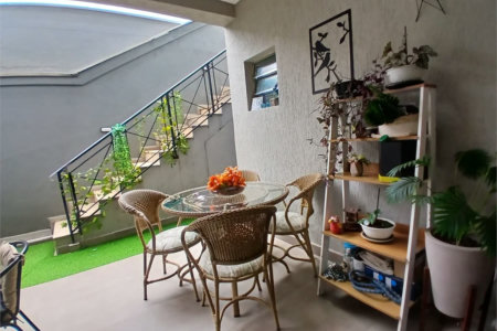 Sobrado à venda com 4 quartos, sendo 2 suítes, em Vila Ida, São Paulo, SP