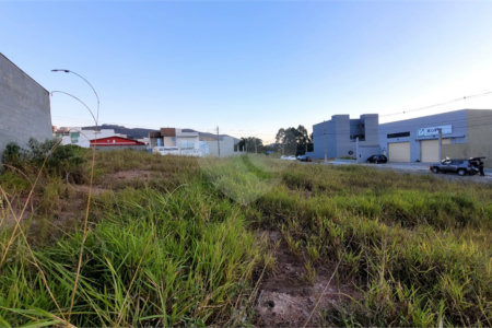 Terreno para alugar em Laranjeiras, Caieiras, SP