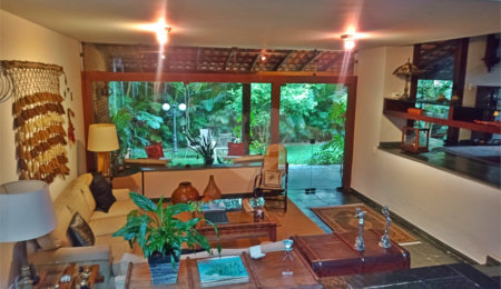 Casa à venda com 4 quartos, sendo 2 suítes, em Morumbi, São Paulo, SP
