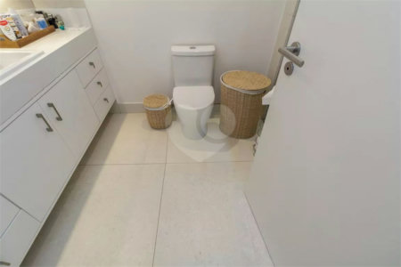 Apartamento à venda com 4 quartos, sendo 2 suítes, em Higienópolis, São Paulo, SP