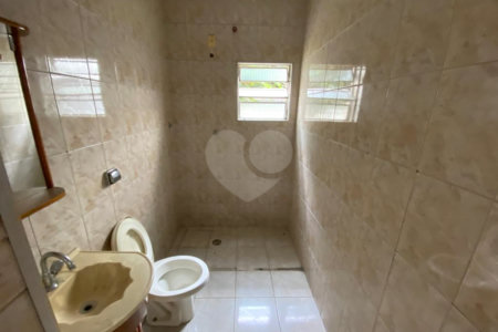 Casa Térrea à venda com 4 quartos em Vila Mazzei, São Paulo, SP