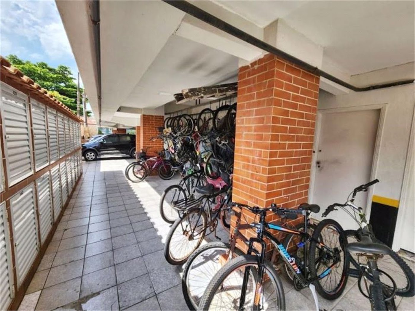 Apartamento Residencial à venda, Boqueirão, Praia Grande - AP1577.