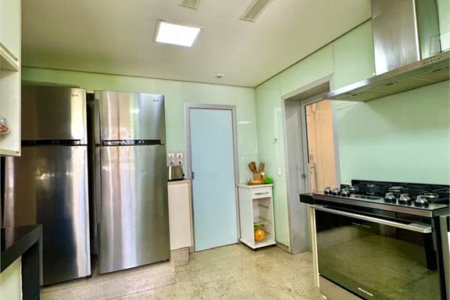 Apartamento à venda com 4 suítes em Vila Suzana, São Paulo, SP