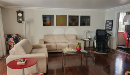 Apartamento à venda com 3 quartos, sendo 1 suíte,  em Bela Vista, São Paulo, SP