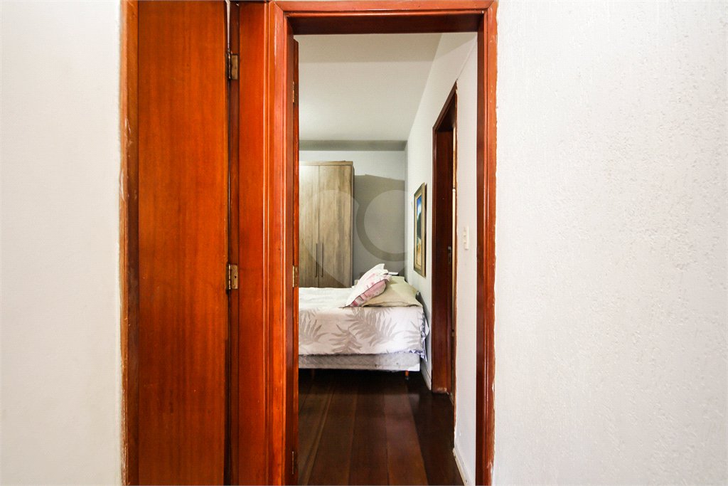 Sobrado à venda com 3 quartos, sendo 2 suítes, em Vila Clarice, São Paulo, SP