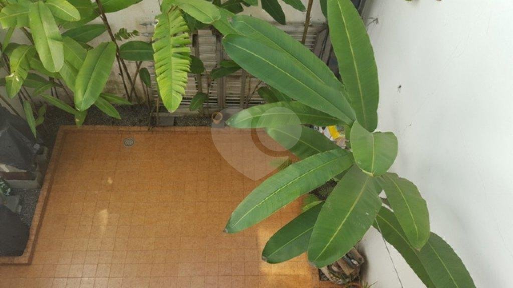 Sobrado à venda com 4 quartos, sendo 1 suíte, em Tremembé, São Paulo, SP