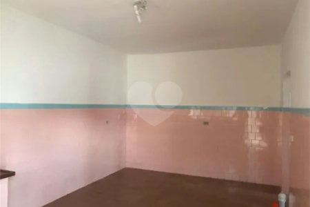 Casa à venda com 3 quartos em Jardim Maria, Itatiba, SP