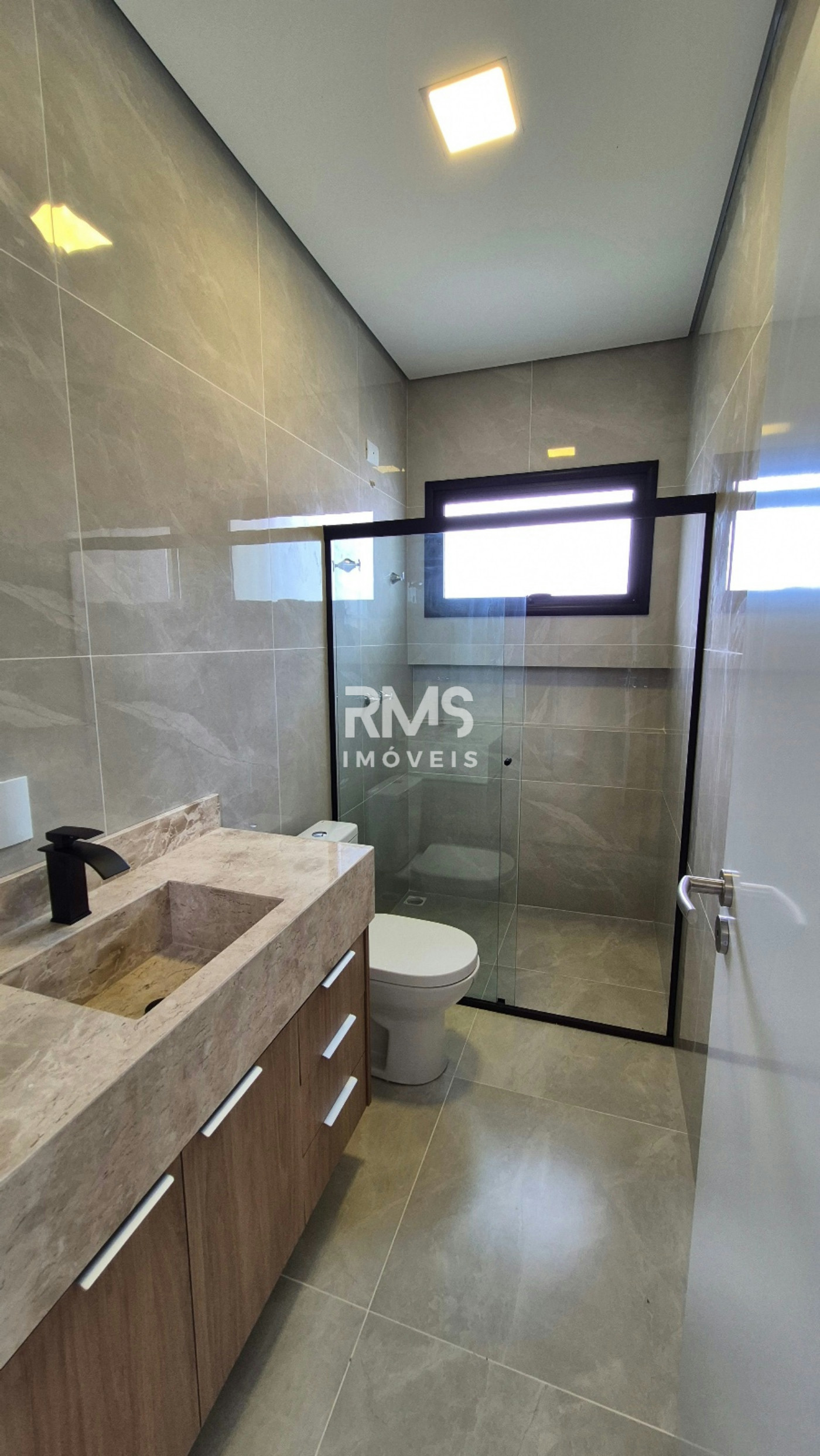 Residencial Una