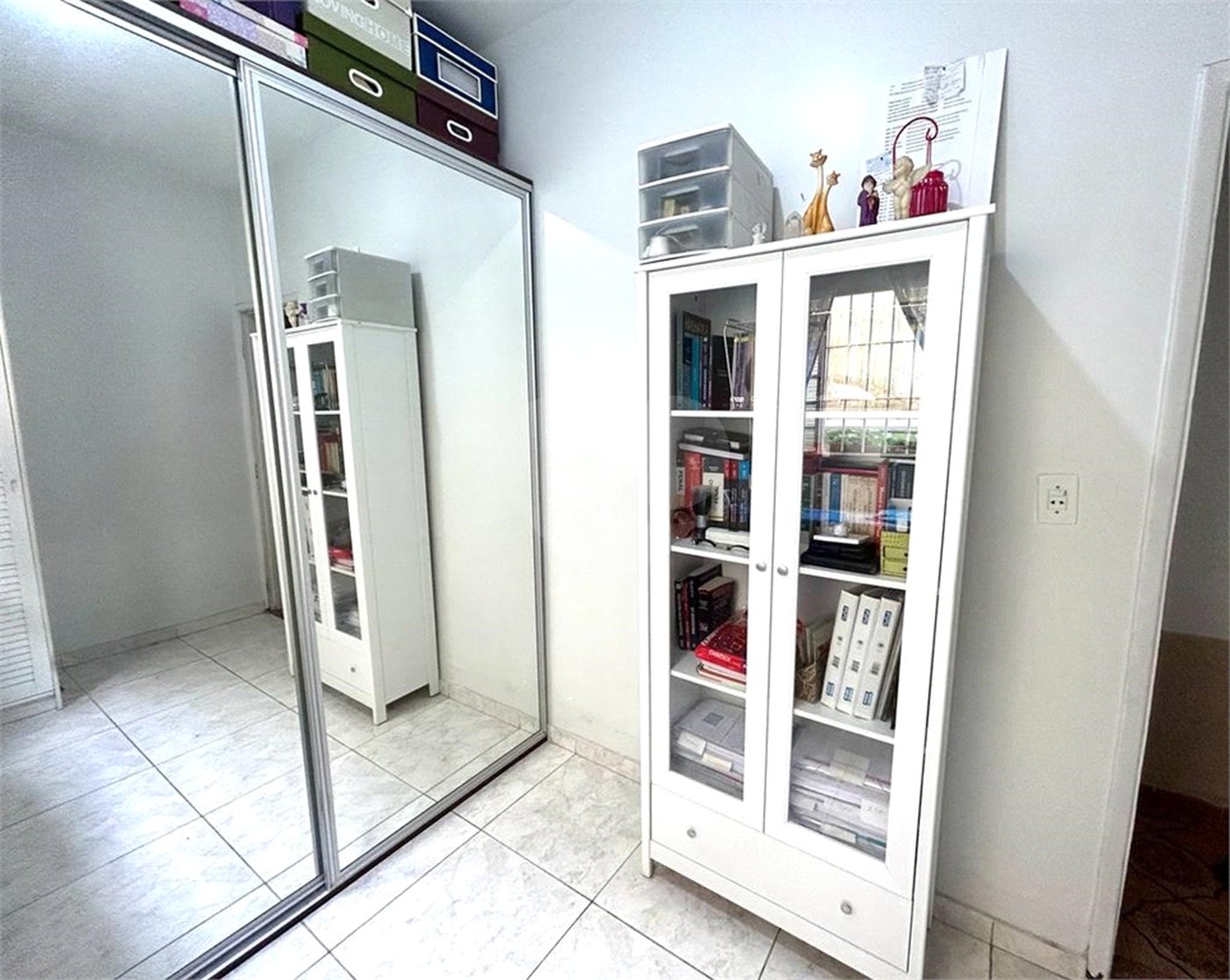 Casa à venda com 5 quartos, sendo 1 suíte, em Vila Mazzei, São Paulo, SP