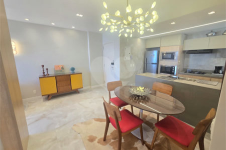 Apartamento à venda ou para alugar com 2 quartos, sendo 1 suíte, em Leblon, Rio de Janeiro, RJ