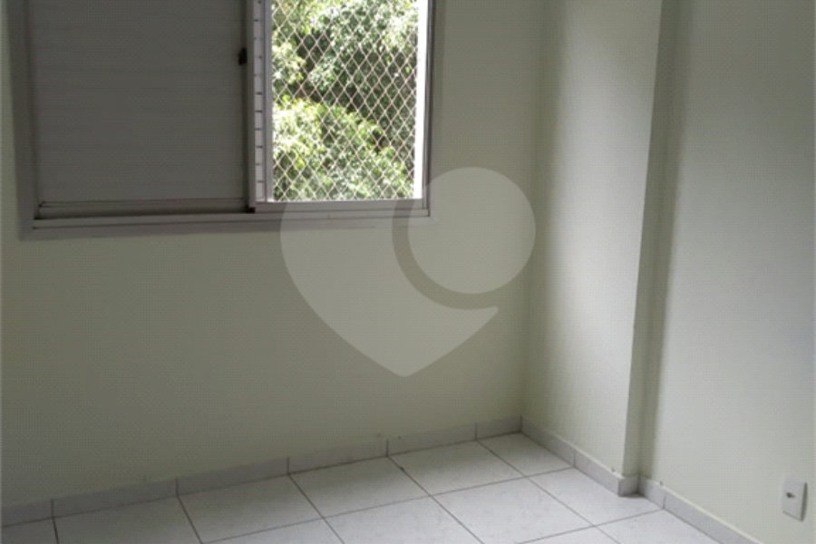 Apartamento à venda com 3 quartos, sendo 1 suíte, em Vila Nova Cachoeirinha, São Paulo, SP