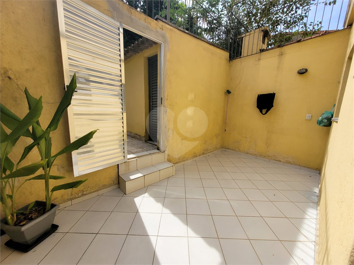 Sobrado à venda com 3 quartos, sendo 1 suíte, em Jardim Líbano, São Paulo, SP