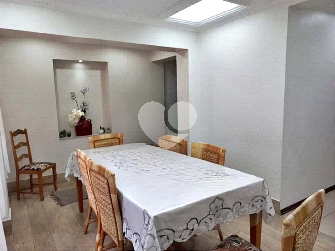 Sobrado à venda com 4 quartos, sendo 2 suítes,  em Água Fria, São Paulo, SP