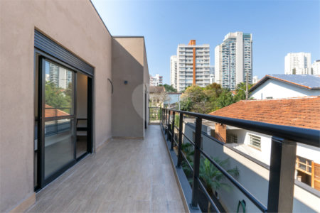Casa de Vila à venda com 3 suítes em Brooklin Paulista, São Paulo, SP