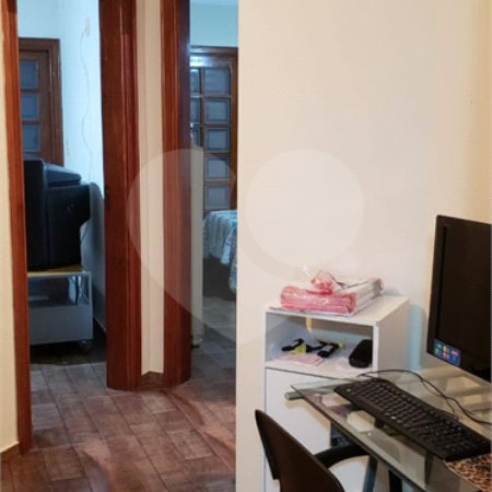 Casa à venda com 3 quartos, sendo 1 suíte, em Jardim Zavanella, Araraquara, SP