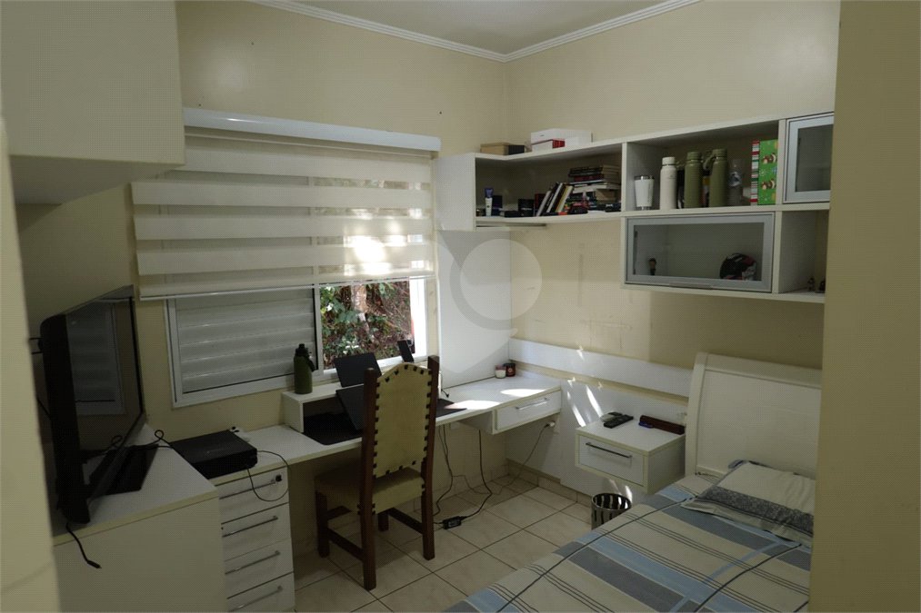 Casa à venda com 3 suítes no condomínio Parque Imperial da Cantareira, Mairiporã - SP