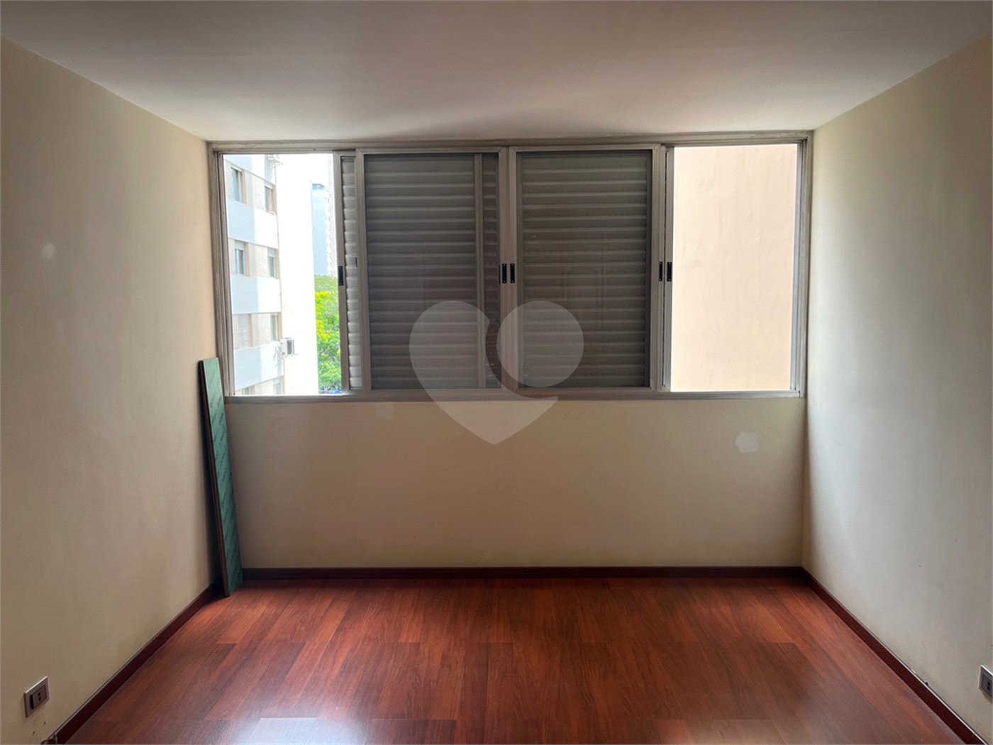 Apartamento à venda com 3 quartos, sendo 1 suíte, em Itaim Bibi, São Paulo, SP