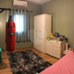 Casa à venda com 4 quartos, sendo 1 suíte, em Loteamento Shangrilá, Valinhos, SP