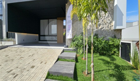 Casa à venda com 3 suítes no condomínio Residencial Dona Maria Candida, Indaiatuba - SP