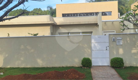 Casa à venda com 3 suítes em Condomínio Flamboyant-b, Atibaia, SP