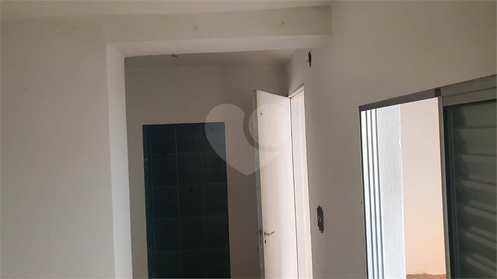Sobrado à venda com 3 quartos em Vila Nilo, São Paulo, SP