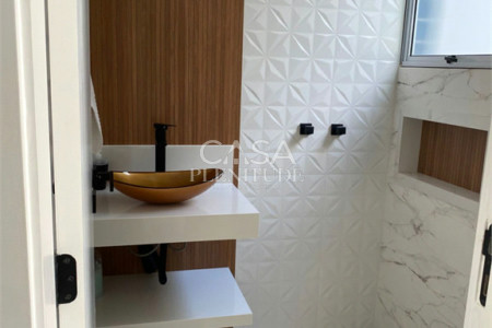 Casa em condomínio à venda com 2 quartos, sendo 1 suíte,  em Conjunto Habitacional Júlio de Mesquita Filho, Sorocaba, SP