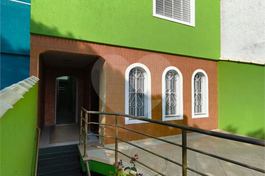 Sobrado à venda com 3 quartos, sendo 1 suíte, em Vila Albertina, São Paulo, SP