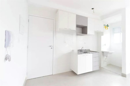 Apartamento à venda com 1 quarto em Vila Mazzei, São Paulo, SP
