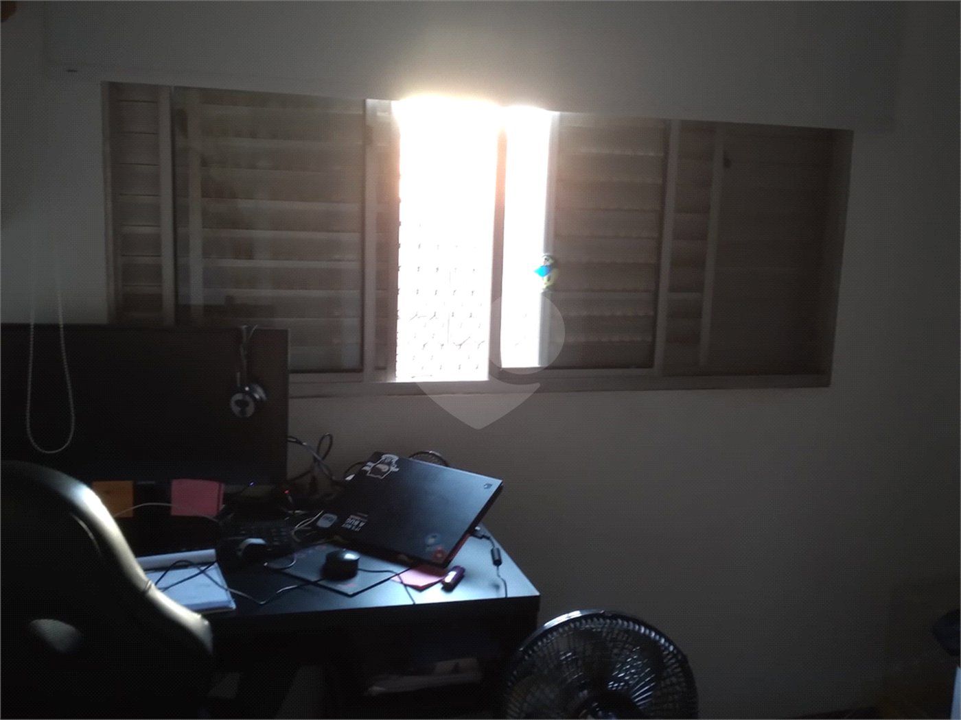 Sobrado à venda com 6 quartos, sendo 1 suíte, em Vila Sabrina, São Paulo, SP