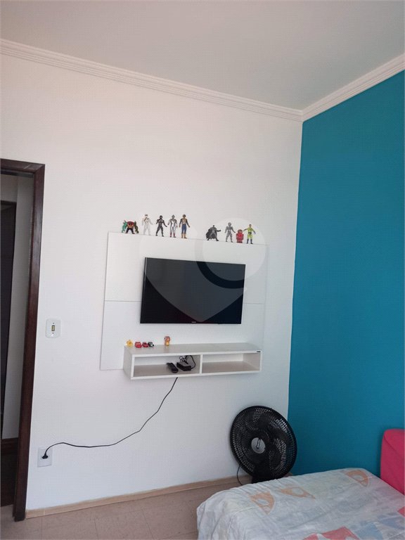 Sobrado à venda com 3 quartos, sendo 1 suíte,  em Vila Lavínia, Mogi das Cruzes, SP
