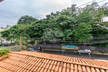 Casa à venda com 3 quartos, sendo 1 suíte,  em Vila Cordeiro, São Paulo, SP