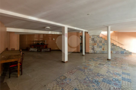 Sobrado à venda ou para alugar com 1 quarto em Santo Amaro, São Paulo, SP