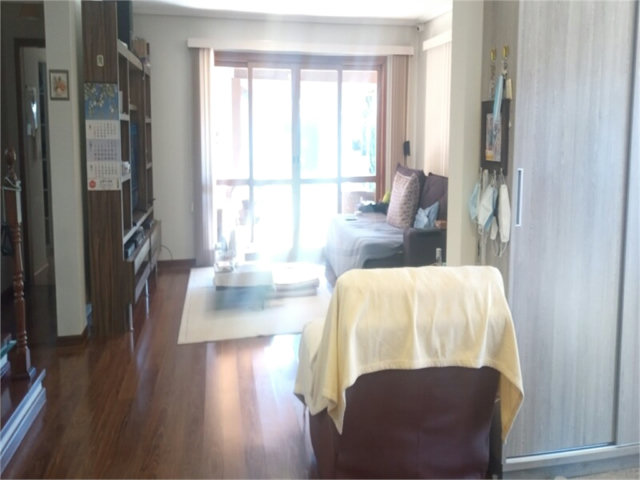 Casa à venda com 5 suítes em Serra da Cantareira, Mairiporã, SP