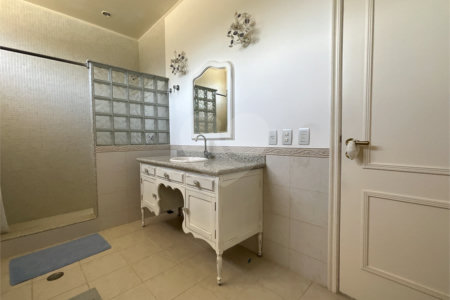 Casa à venda com 6 quartos, sendo 5 suítes, no condomínio City Castelo, Itu - SP