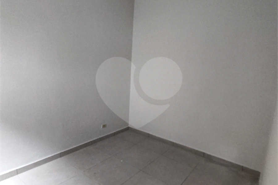 Casa à venda ou para alugar com 3 suítes em Santana, São Paulo, SP