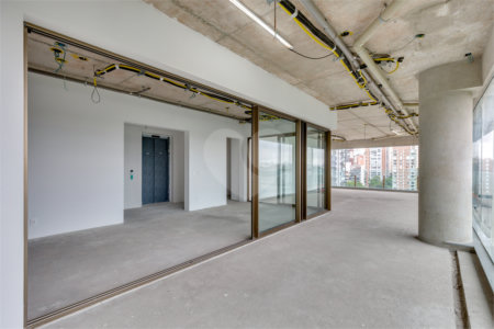 Apartamento à venda com 4 suítes em Moema, São Paulo, SP