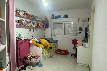 Casa à venda com 6 suítes no condomínio Arujá V, Arujá - SP