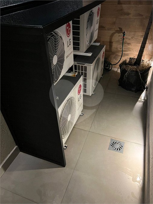 Apartamento à venda com 4 quartos, sendo 1 suíte, em Campo Grande, Rio de Janeiro, RJ