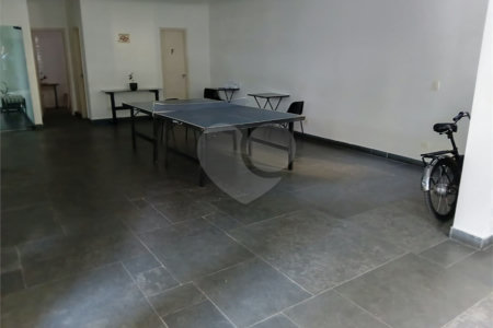 Apartamento à venda com 3 quartos, sendo 1 suíte,  em Higienópolis, São Paulo, SP