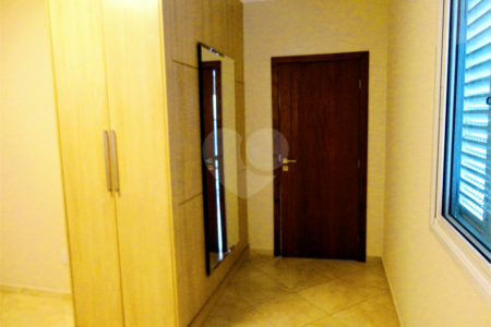 Casa à venda com 3 suítes no condomínio Residencial Jardim América, Vinhedo - SP