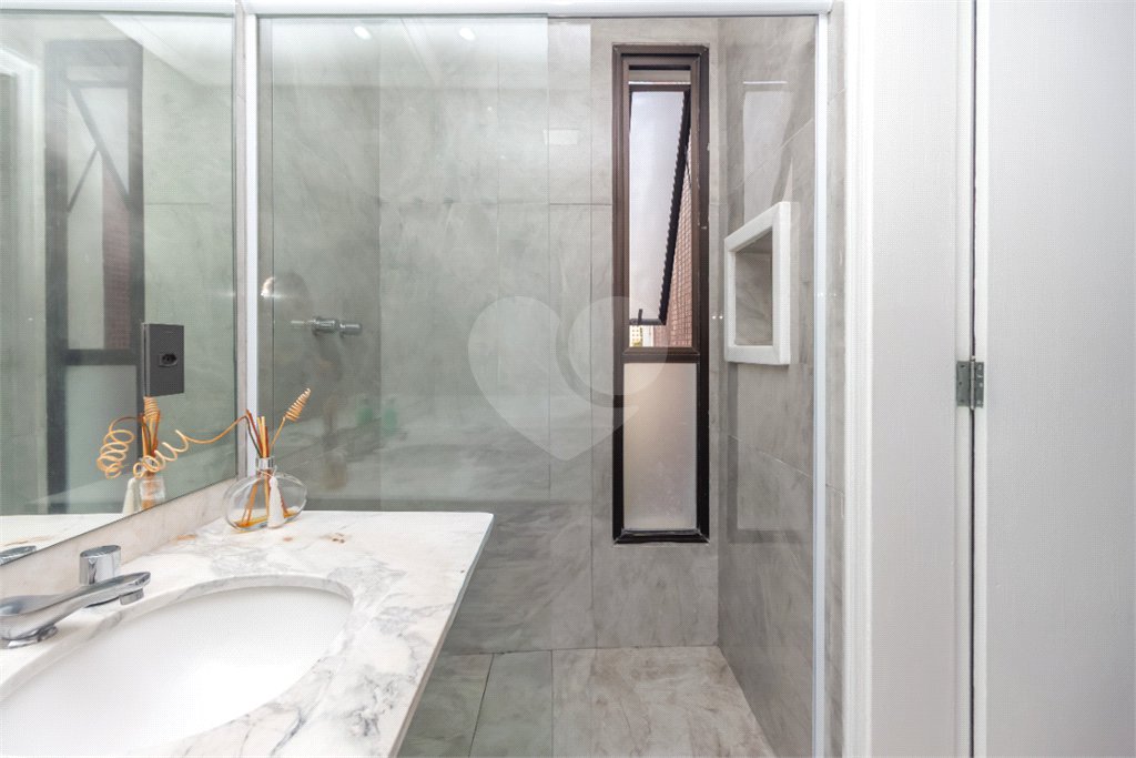 Apartamento à venda com 3 suítes em Chácara Flora, São Paulo, SP