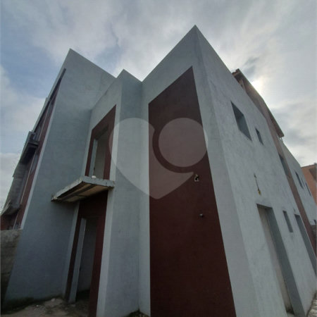 Apartamento à venda com 2 quartos, sendo 1 suíte,  em Jardim Stella, Santo André, SP