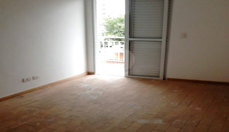 Casa à venda com 2 suítes em Jardim Odete, São Paulo, SP